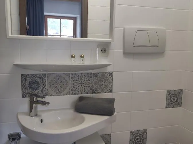 Post - Garni شقة فندقية 3*